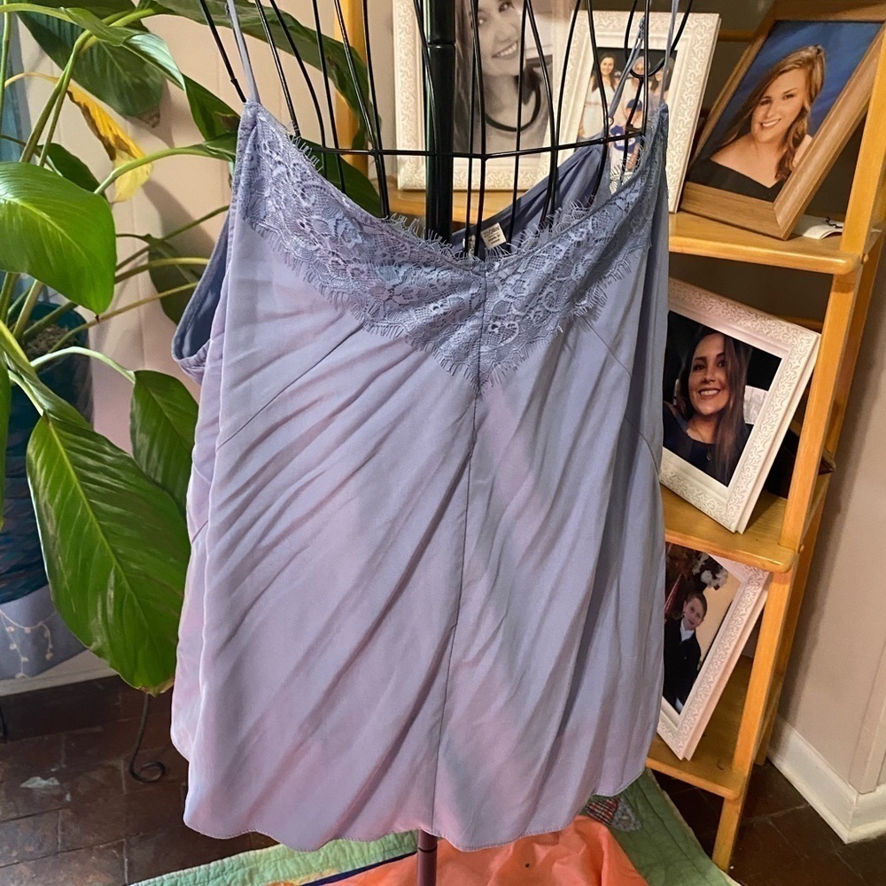 (P4-32) NWT Cato size 22/24W
